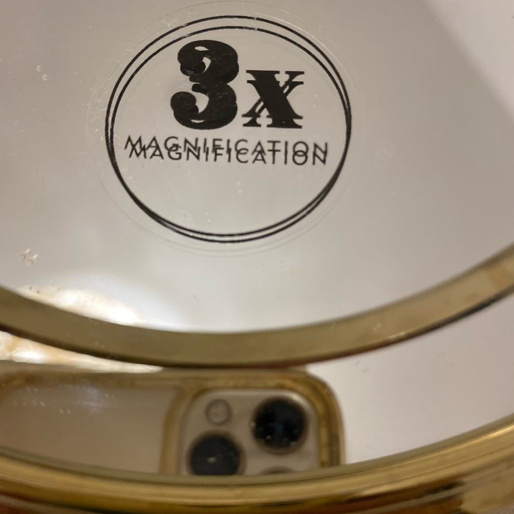 Gold 3x vanity mirror - Picture 6 of 6